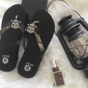 camo yellow box flip flops